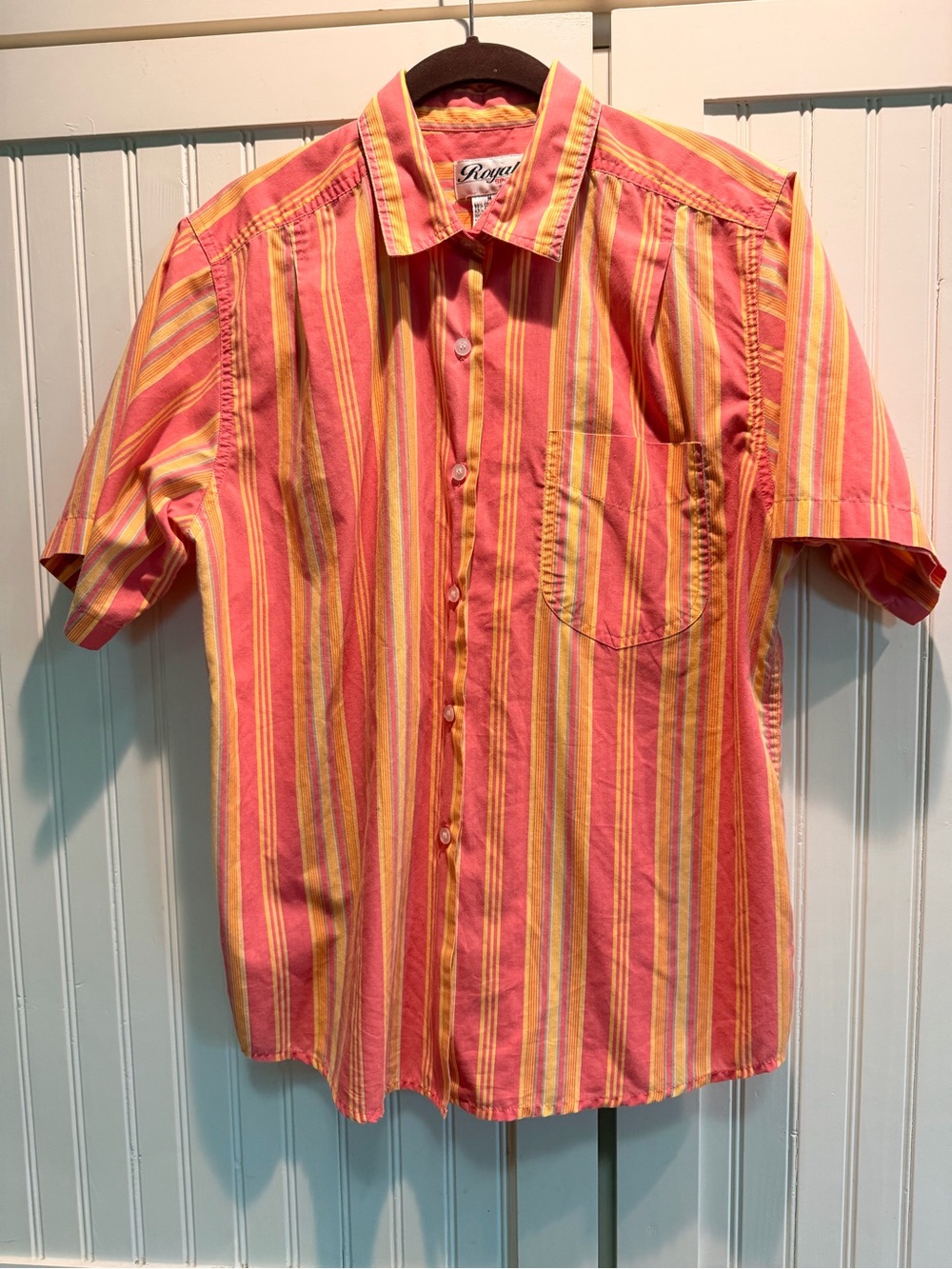 Men’s Short-Sleeve Striped Shirt in Coral and Yellow - M